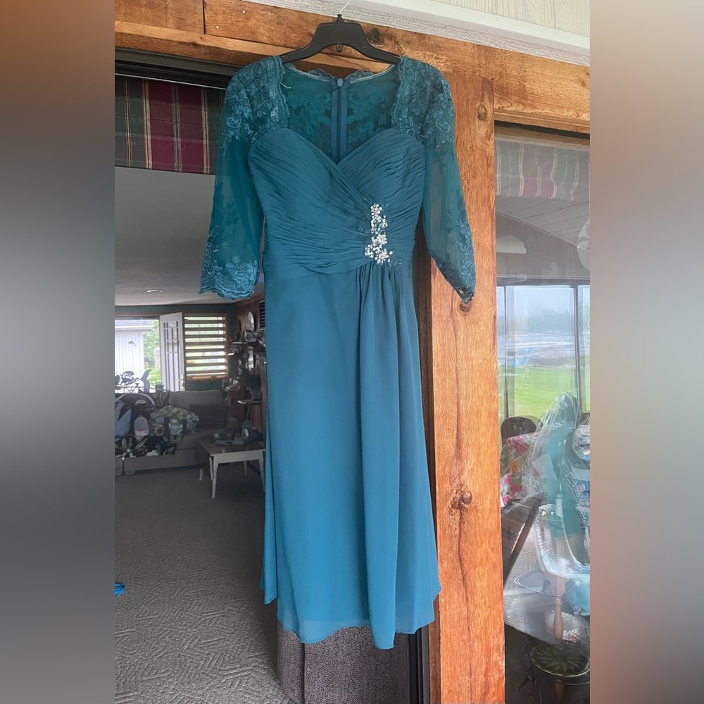 Azazie mother of bride/groom dress sz 14 dark green